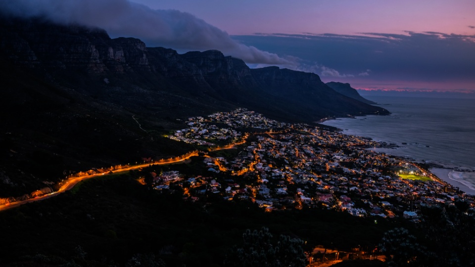 Cape Town Coastline (Photo Courtesy of Anthony Tuil, Unsplash) 